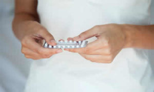 blurb-pure-wow-birth-control-weight-gain-300x180